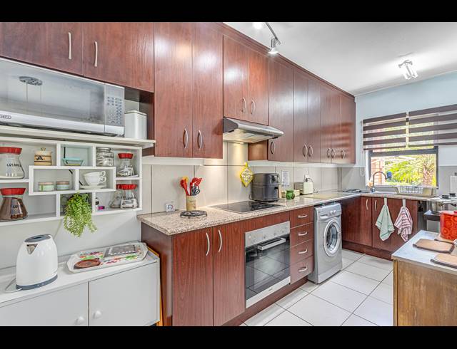 2 BEDROOM APARTMENT FOR SALE IN JACKAL CREEK GOLF ESTATE